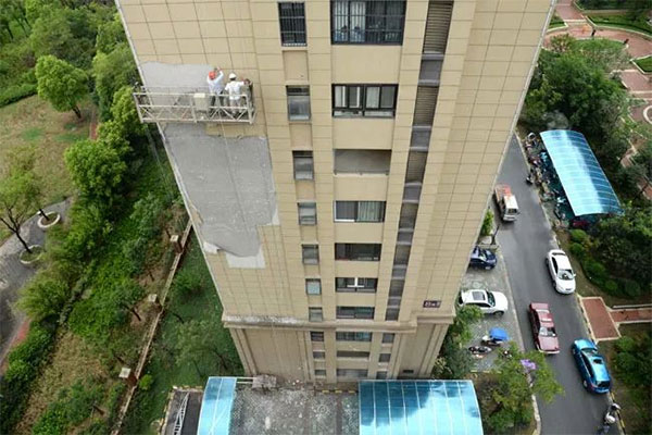外墻真石漆附著力差導致脫落是哪里出了問題？